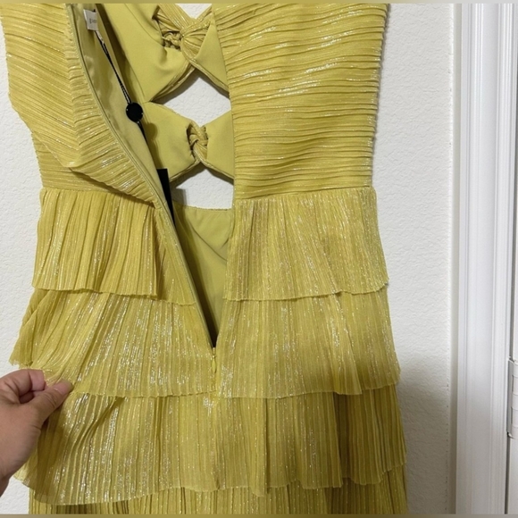 Gianni Bini Grace Metallic Plisse Sweetheart Neck Cut-Out Tiered Dress - Picture 7 of 7